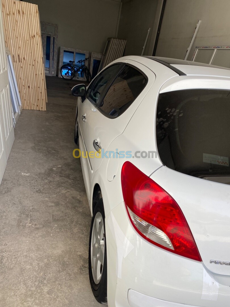 Peugeot 207 2011 Allure