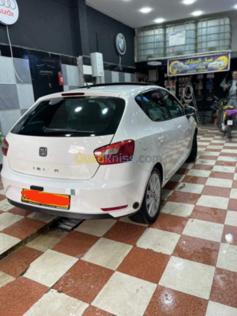 Seat Ibiza 2012 Fully +Toit ouvrant