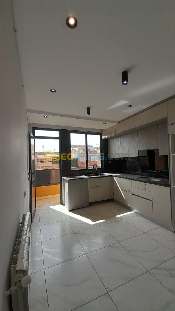 Vente Appartement F4 Oran Bir el djir