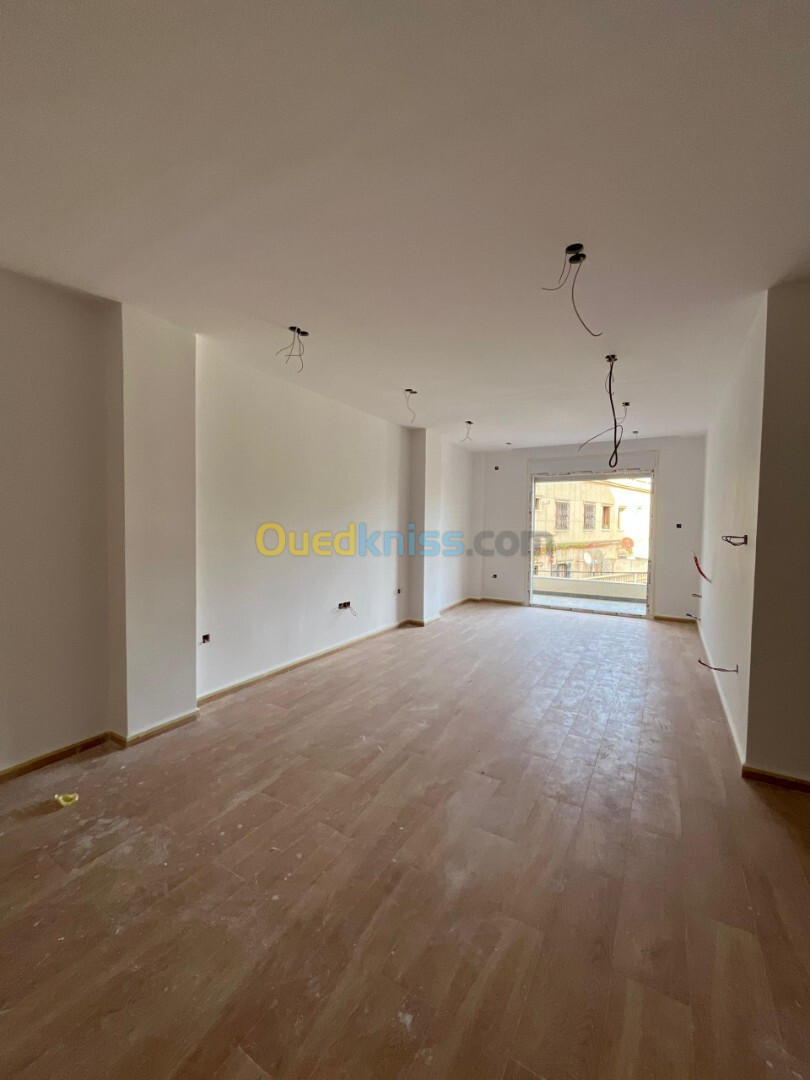 Vente Appartement F2 Alger Cheraga