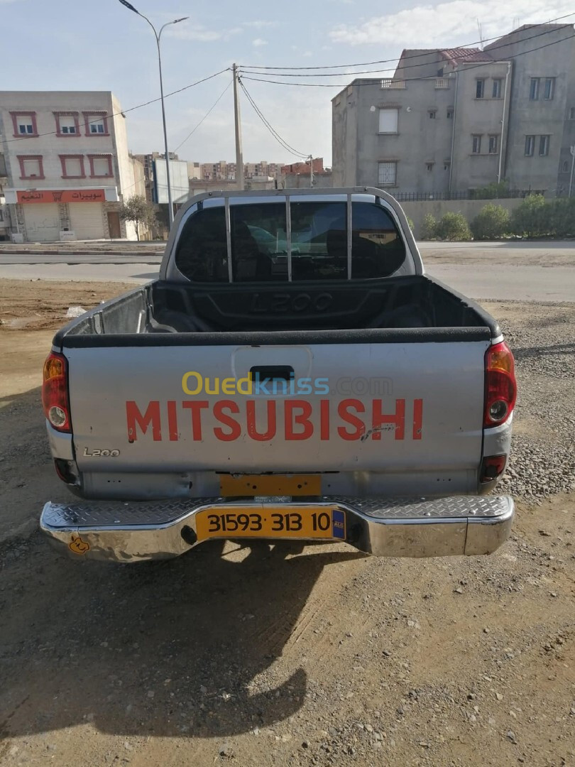 Mitsubishi L200 2013 Doube cabine Evolution