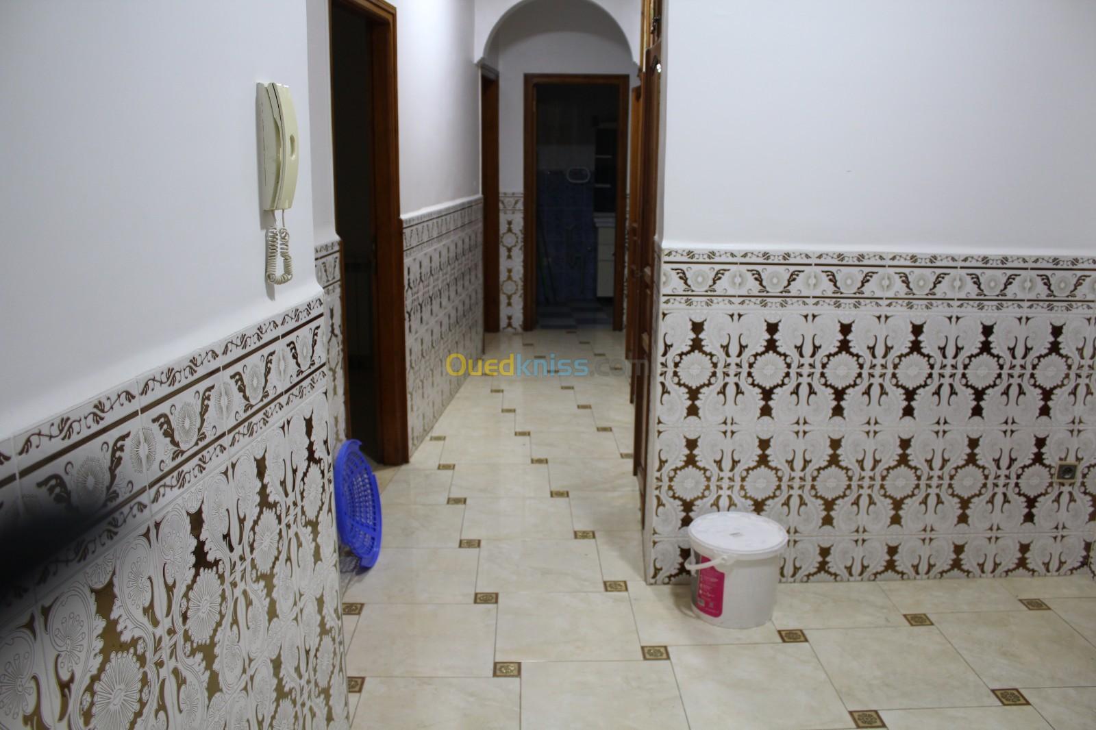 Location Niveau De Villa F4 Alger Kouba