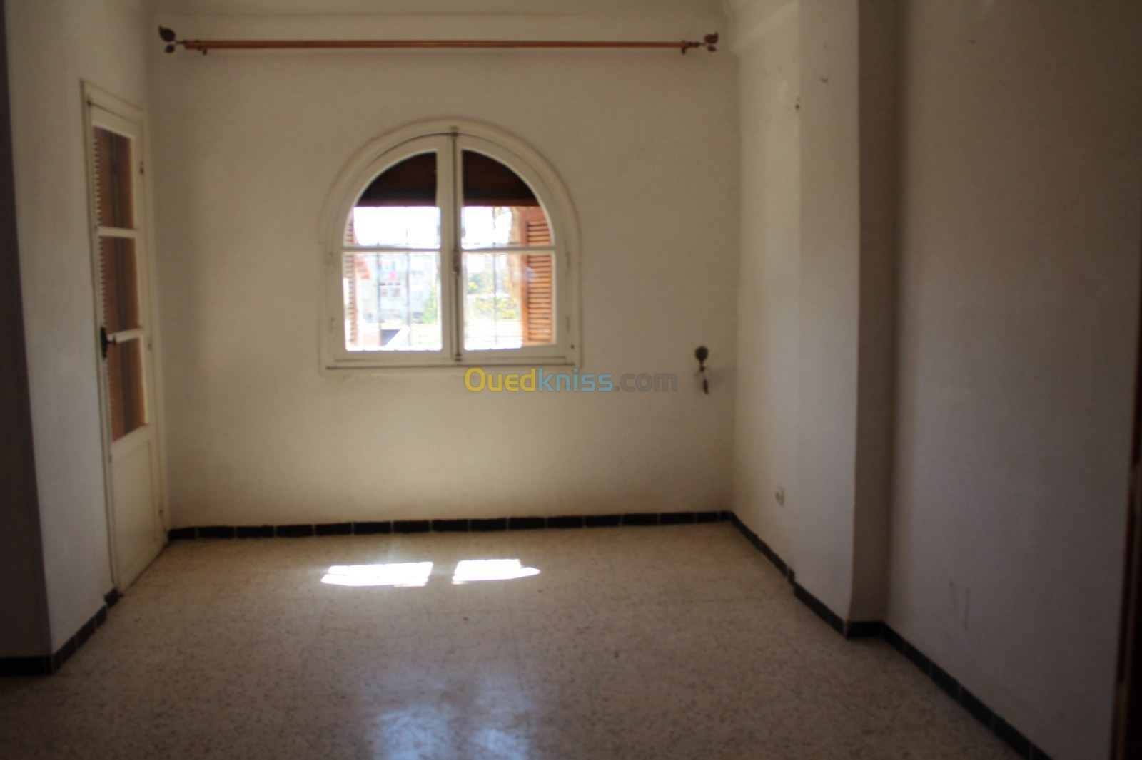 Location Appartement F4 Alger Draria