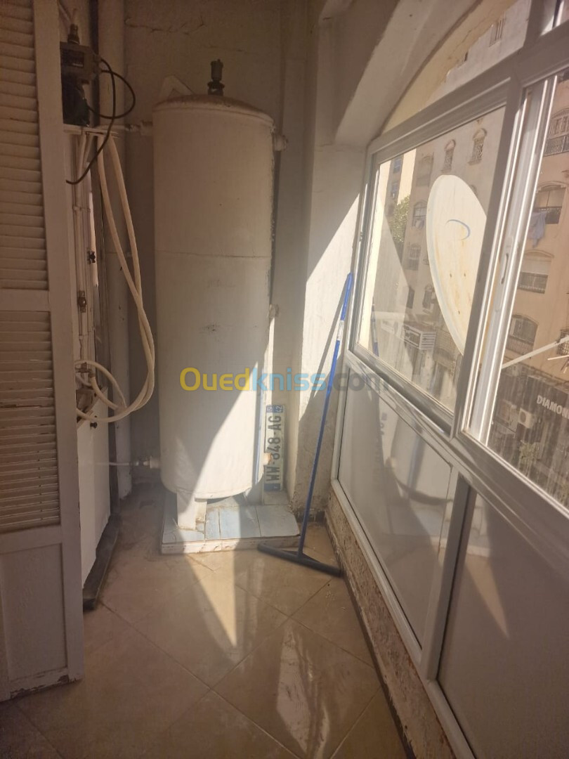 Location Appartement F3 Alger Said hamdine