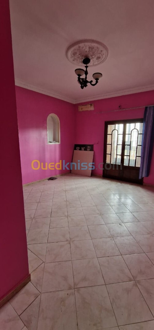 Location Niveau De Villa F5 Oran Bir el djir