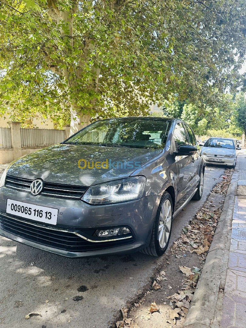 Volkswagen Polo 2016 Carrat