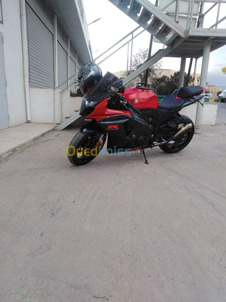 GSXR 1000 Suzuki 2015