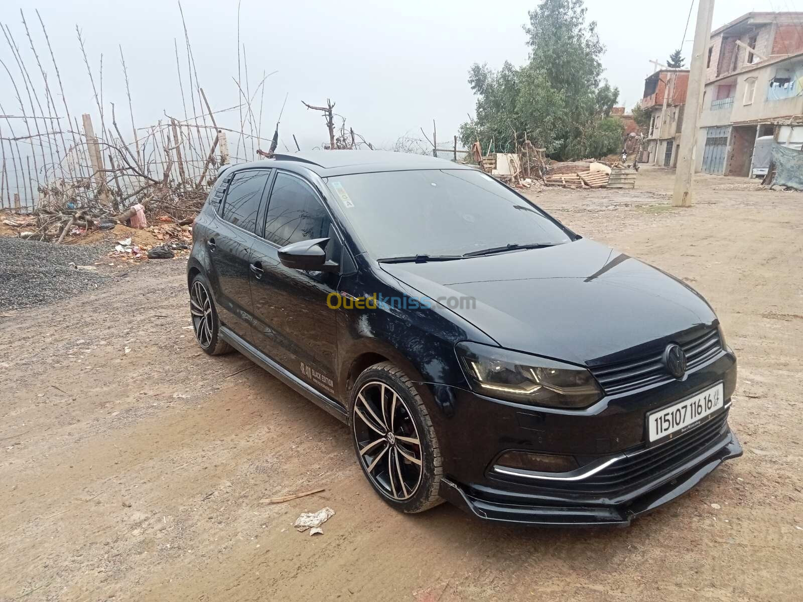 Volkswagen Polo 2016 La Carat