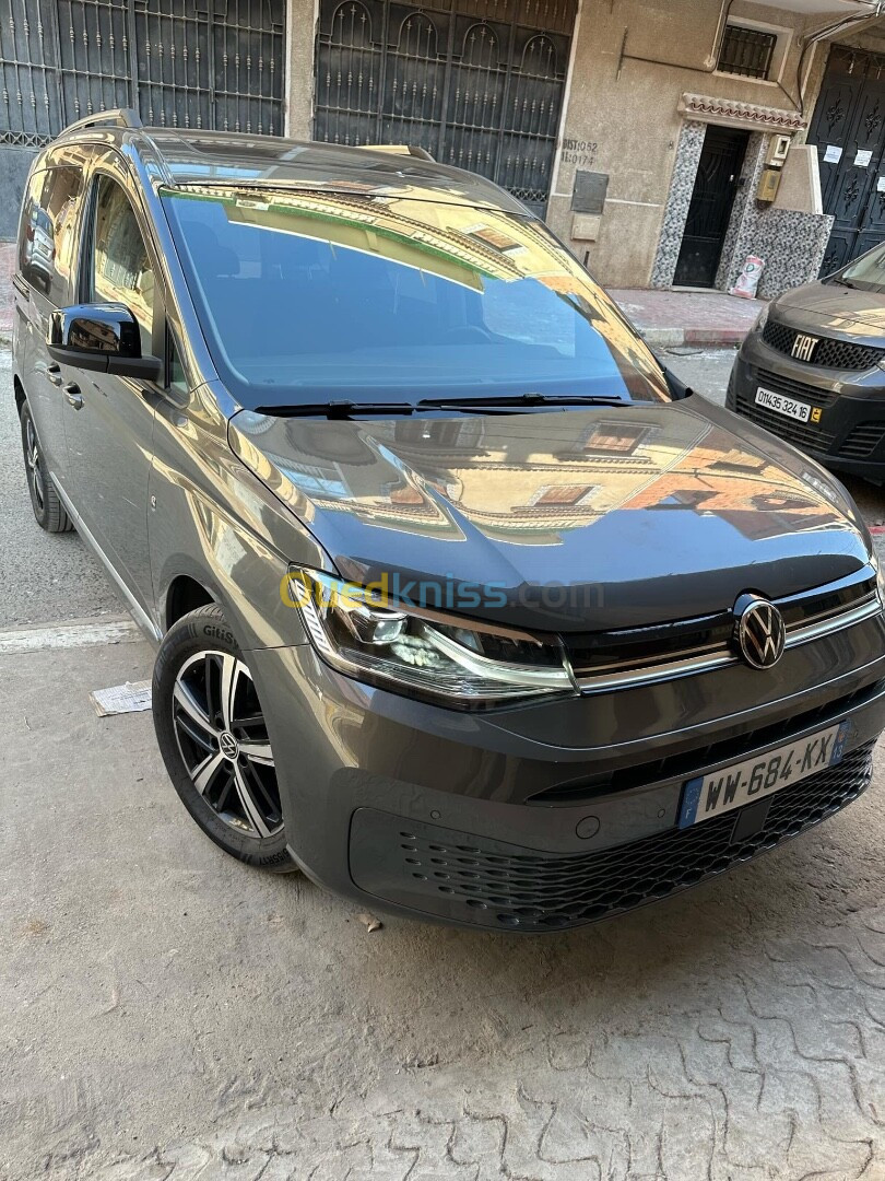 Volkswagen Caddy 2023 R-line