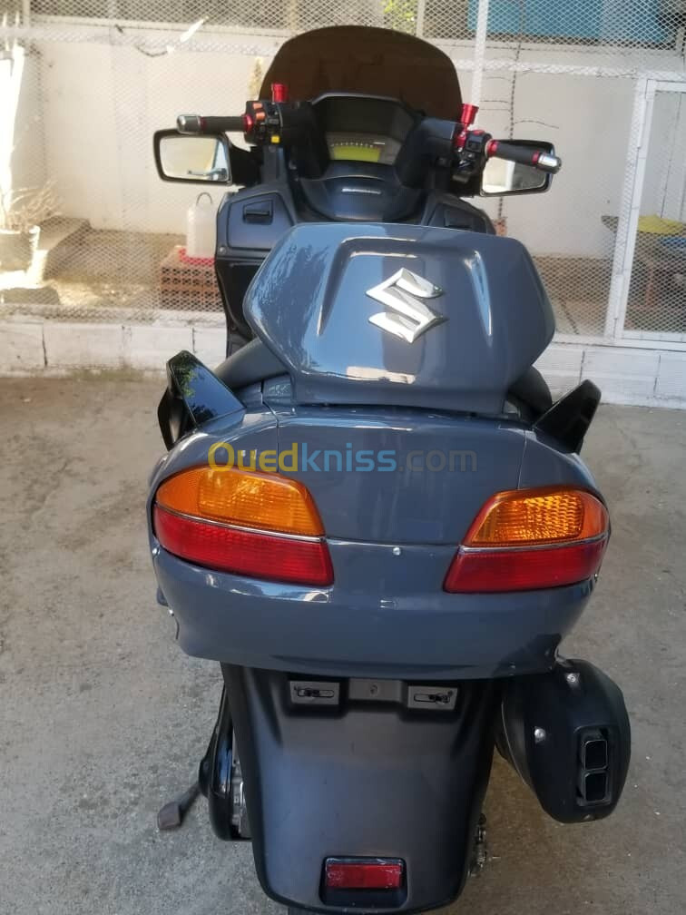 Suzuki Burgman 650 2008