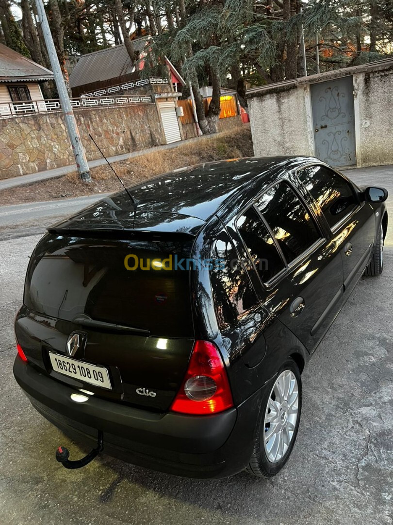 Renault Clio 2 2008 Initial