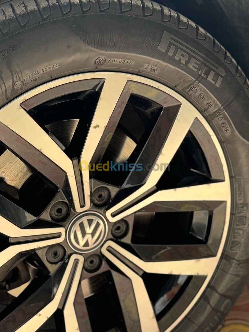 Volkswagen Passat 2019 Confortline