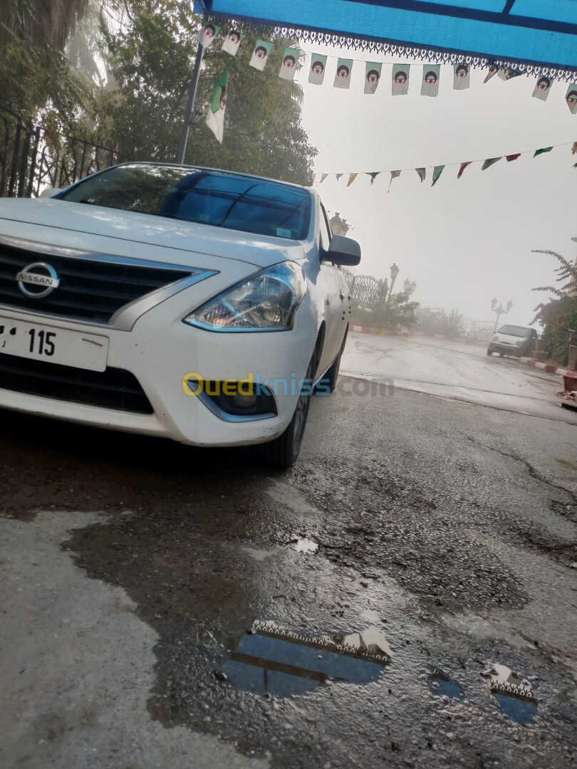 Nissan Sunny 2015 Toutes options