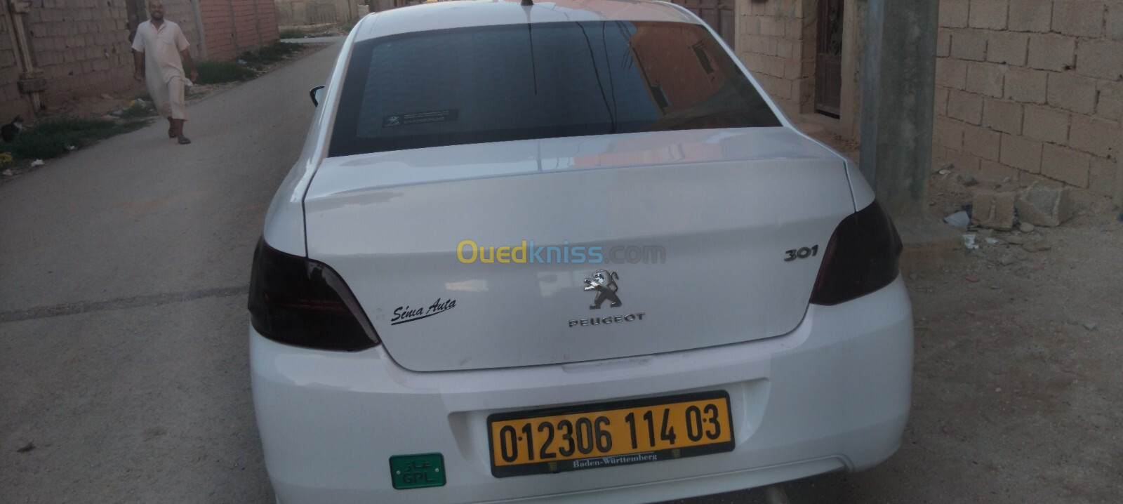 Peugeot 301 2014 Active