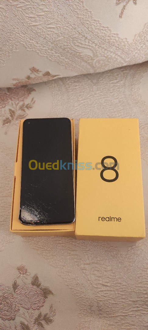 Realme Realme 8