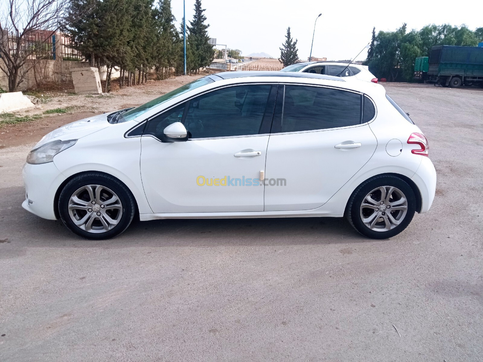 Peugeot 208 2014 208