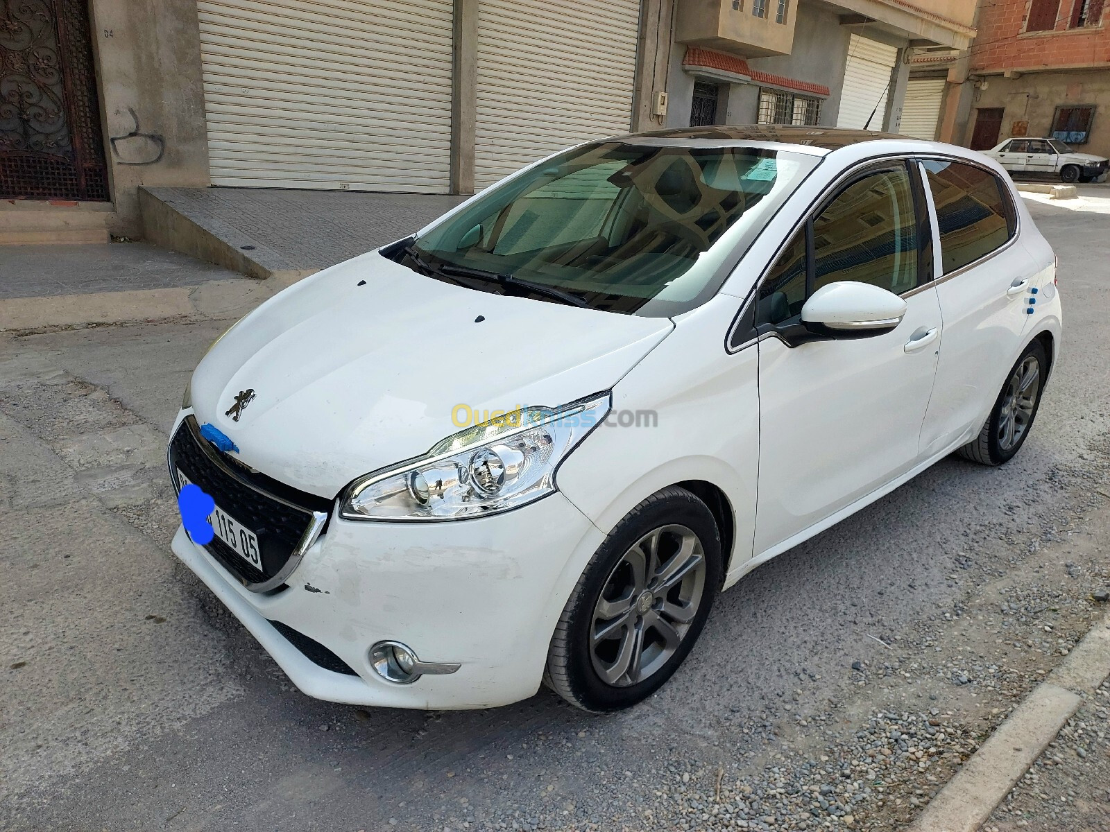 Peugeot 208 2015 Allure