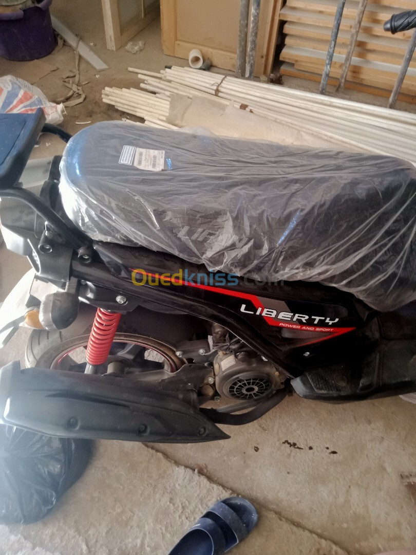 Lifan Lifan t12 2024