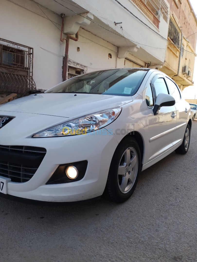 Peugeot 207 2012 VTI