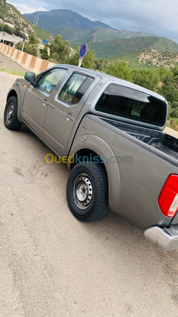 Nissan Navara 2011 Elegance 4x4