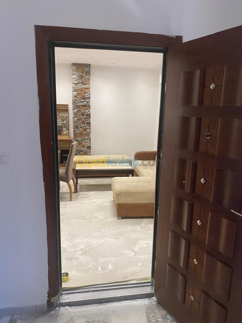 Location Appartement F3 Alger Hydra