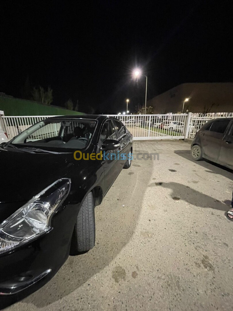 Nissan Sunny 2023 La toute