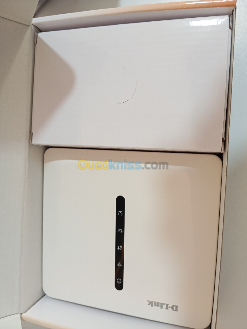 Router D-LINK 4G LTE MODEM DWR-M961V