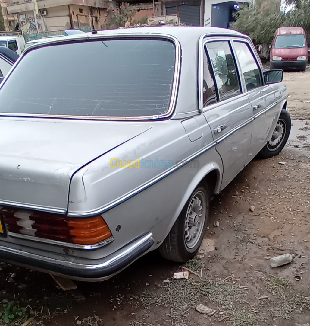 Mercedes Classe E 1981 Classe E