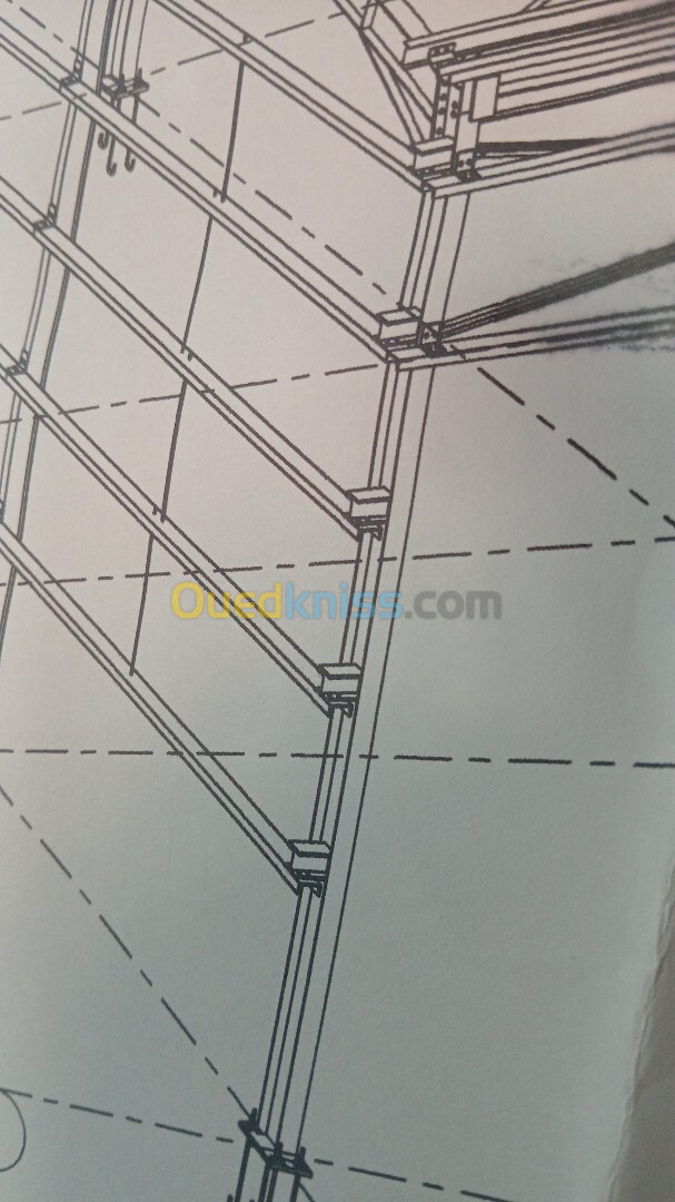 Traçage et préparation les plans de la charpente métallique 