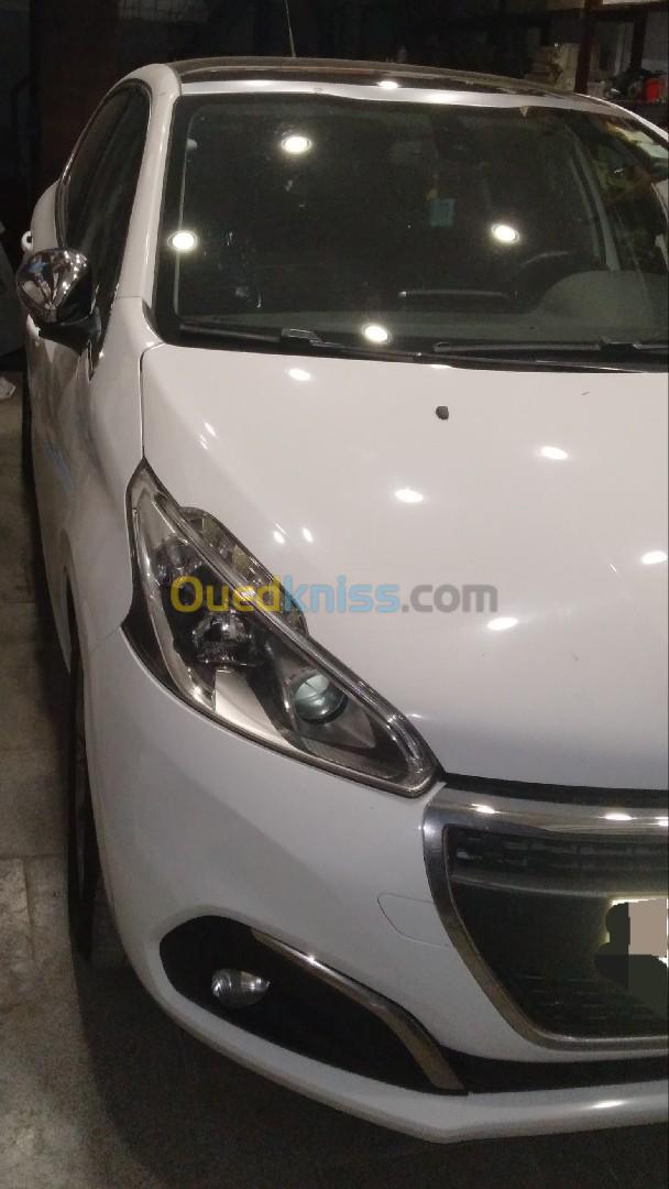 Peugeot 208 2018 Allure Facelift