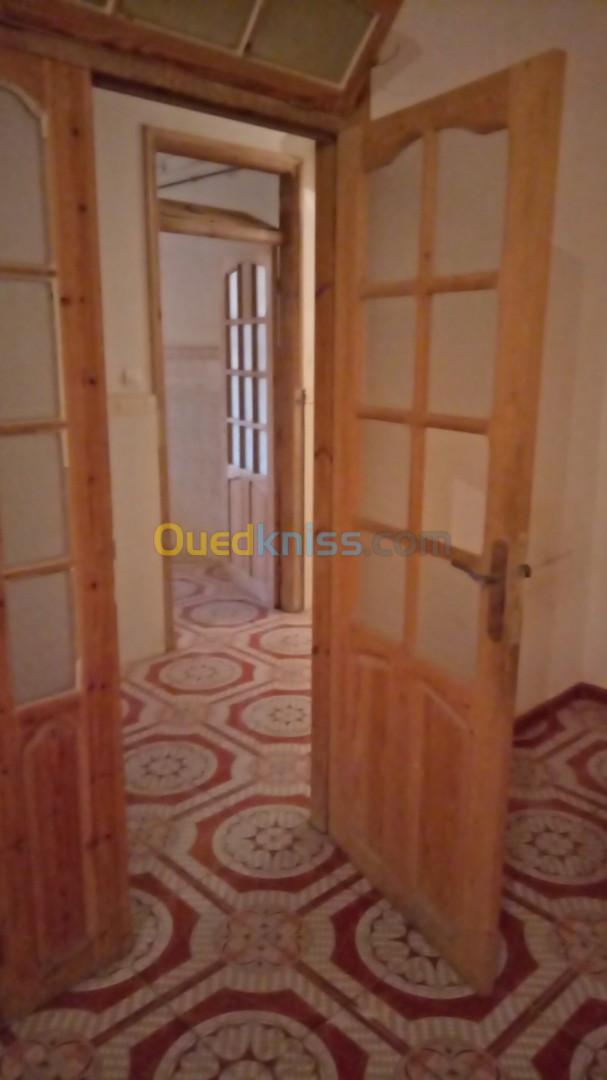 Location Appartement F6 Bejaia El kseur