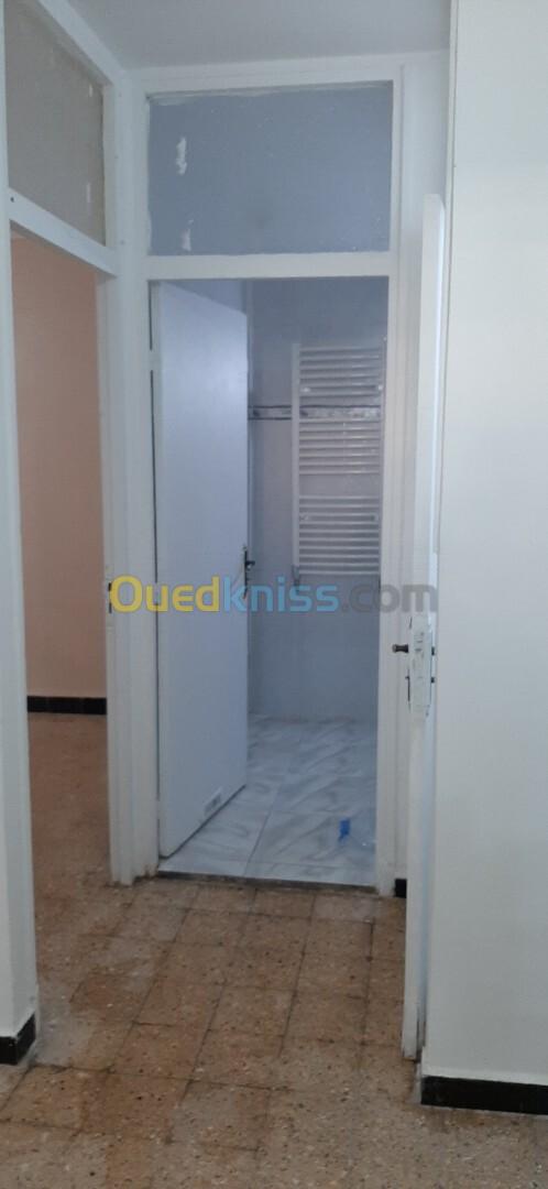 Vente Appartement F2 Alger Ain naadja