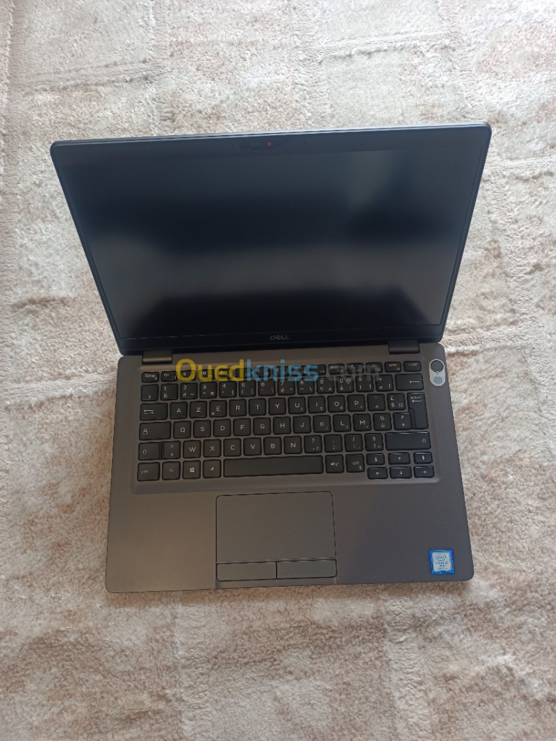 Vendu/Dell latitude 5300 i5 8eme 8gb 256 ssd