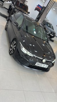 سيارات-volkswagen-golf-8-2021-r-line-قسنطينة-الجزائر