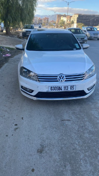 voitures-volkswagen-passat-2013-r-line-arris-batna-algerie