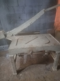 industrie-fabrication-cisaille-1metre-tres-bon-etat-boufarik-blida-algerie