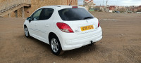 voitures-peugeot-207-2012-bordj-el-kiffan-alger-algerie