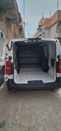 السيارات-النفعية-fiat-scudo-2024-sccudo-عين-ولمان-سطيف-الجزائر