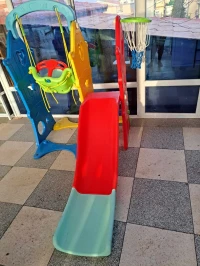 Tobbogan+balançoire 