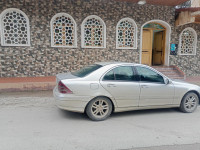 voitures-mercedes-classe-c-2002-220-mila-algerie