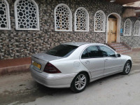 voitures-mercedes-classe-c-2002-220-exclusive-algerie