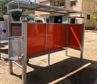 Abri bus et véhicule en polycarbonate et TN40 + escalier métallique مواقف الحافلات و السيارات 
