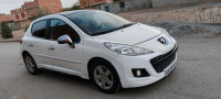 voitures-peugeot-207-2013-allure-tenira-sidi-bel-abbes-algerie