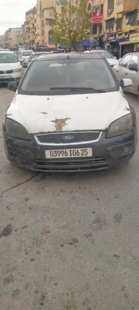 voitures-ford-focus-4-portes-2006-constantine-algerie