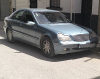 voitures-mercedes-classe-c-2002-220-exclusive-collo-skikda-algerie