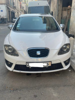 moyenne-berline-seat-leon-2012-belouizdad-alger-algerie