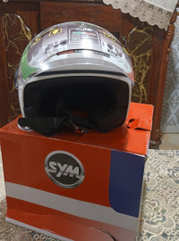 casques-et-protections-casque-sym-xl-neuf-jamais-utilise-blida-algerie