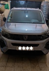 السيارات-النفعية-peugeot-rifter-2025-allure-معسكر-الجزائر