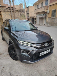 voitures-toyota-urban-cruiser-2023-arris-batna-algerie