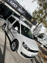 voitures-volkswagen-caddy-2015-el-eulma-setif-algerie